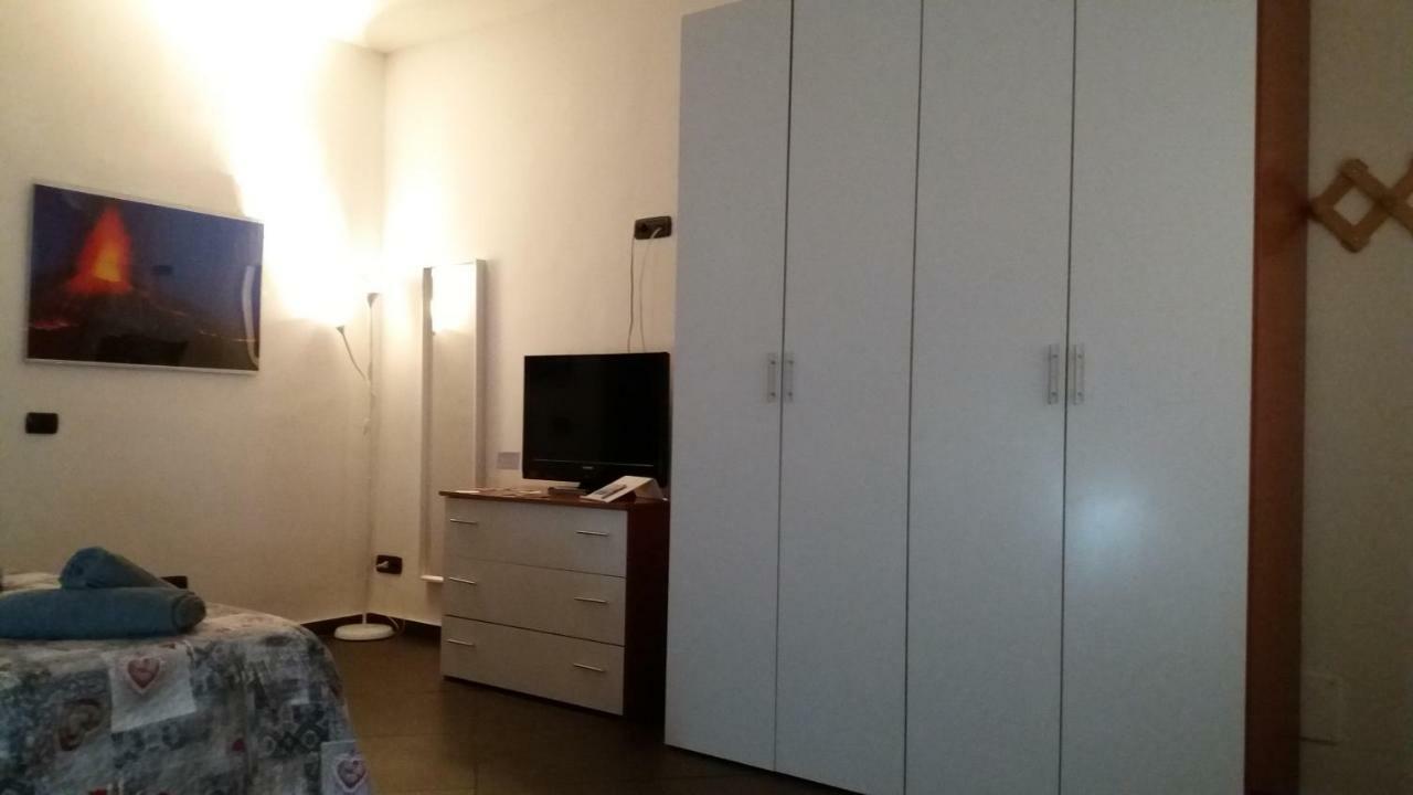 卡塔尼亚Dimora Vittorio Emanuele 392别墅 外观 照片